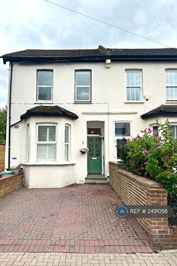 3 Bedroom Maisonette To Rent In Ancaster Road, Beckenham, BR3