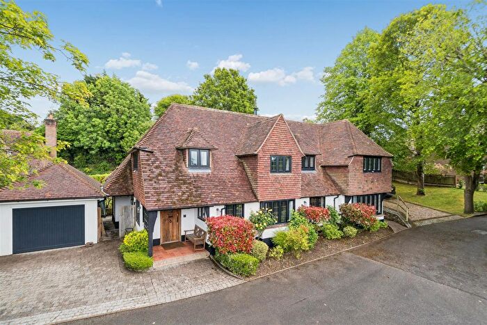5 Bedroom Detached House For Sale In Homefield Road, Chorleywood, Rickmansworth, WD3