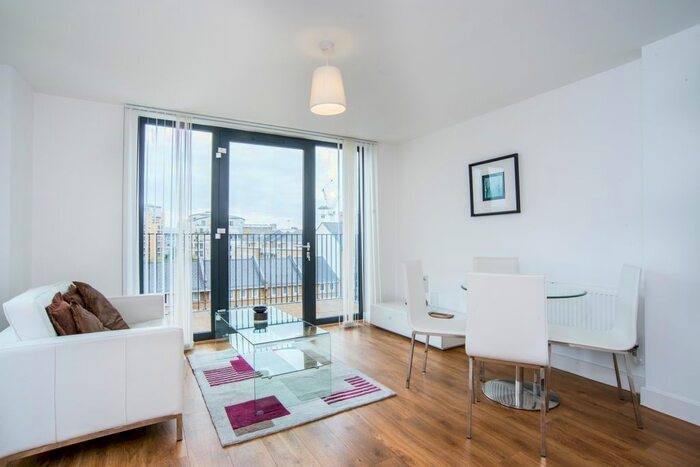 1 Bedroom Flat To Rent In Fairmont House, Needleman Street, Canada Water, London, SE16