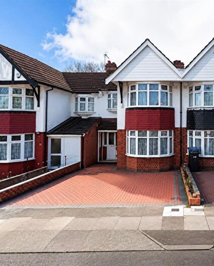 3 Bedroom Property To Rent In Pasteur Gardens, London, N18
