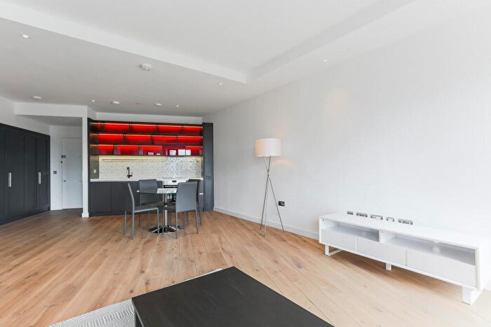 1 Bedroom Flat To Rent In Java House, London City Island, London, E14