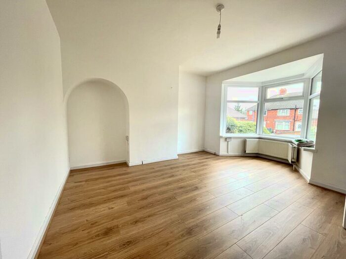 3 Bedroom House To Rent In Hamilton Road, Smethwick, B67