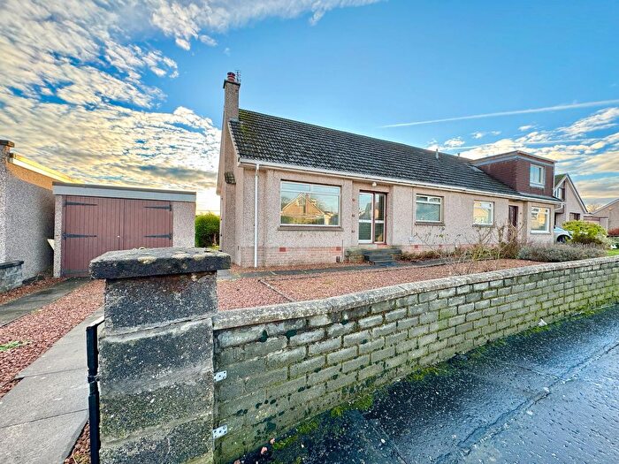 4 Bedroom Semi Detached House For Sale In Callander Drive, Larbert, FK5