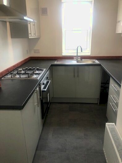 3 Bedroom Maisonette To Rent In Richmond St, Bristol, BS3