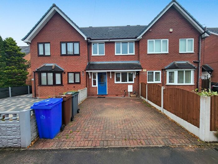 3 Bedroom Town House To Rent In Abbey Lane, Abbey Hulton, Stoke-On-Trent, ST2