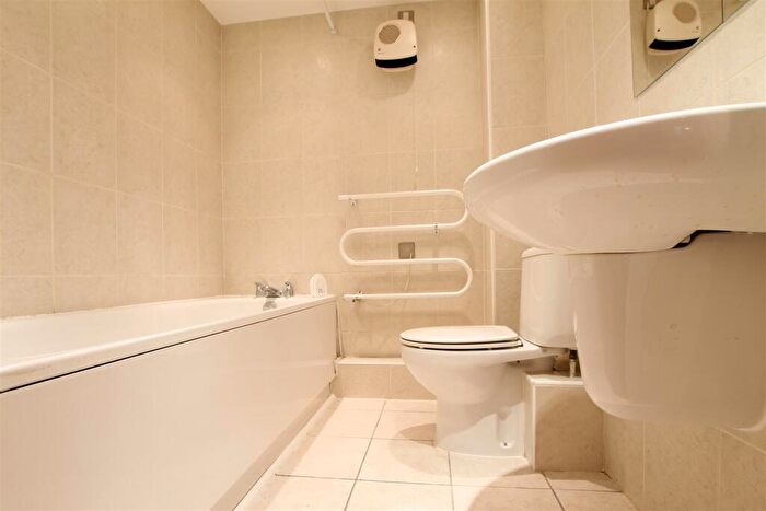 2 Bedroom Apartment To Rent In The Printworks, Rutherford Street, NE4
