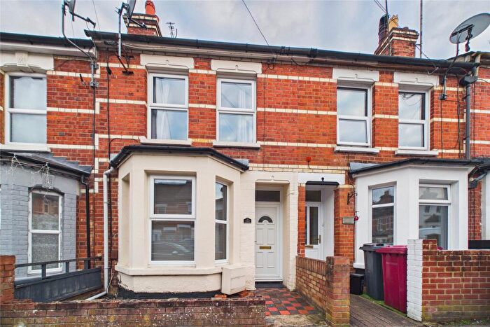 3 Bedroom Terraced House For Sale In Belmont Road, Reading, Berkshire, RG30