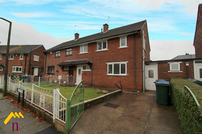 3 Bedroom Semi-Detached House To Rent In Ninian Grove, Cantley, Doncaster, DN4