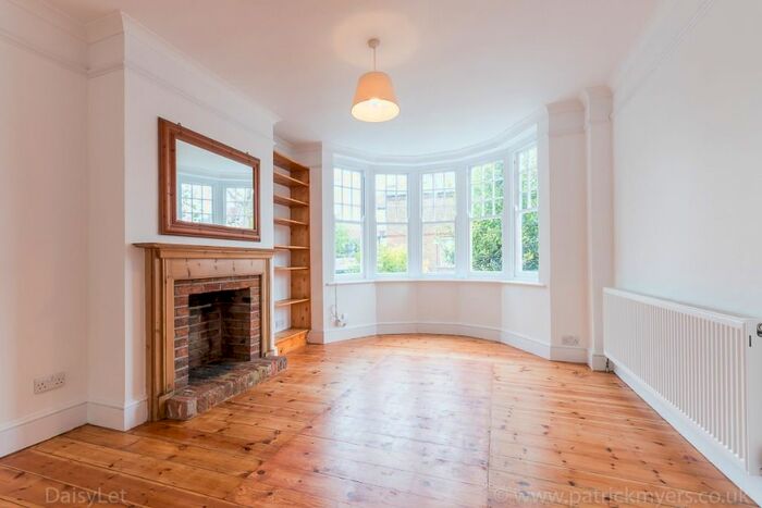 3 Bedroom Terraced House To Rent In Frankfurt Road, London, SE24