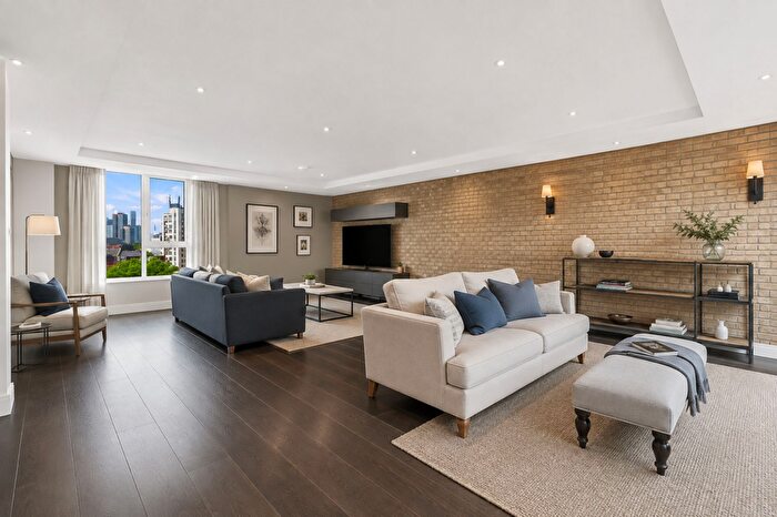 2 Bedroom Flat For Sale In Marc Brunel House, Wapping, E1W