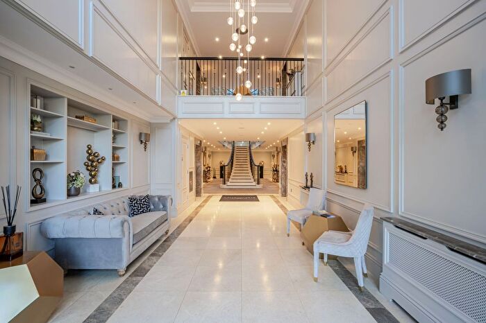 3 Bedroom Flat For Sale In Brockenhurst Road, Birchcroft Brockenhurst Road, SL5