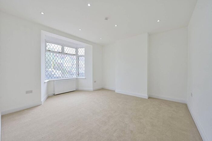 5 Bedroom Terraced House To Rent In Kenley Road, Merton Park, London, SW19
