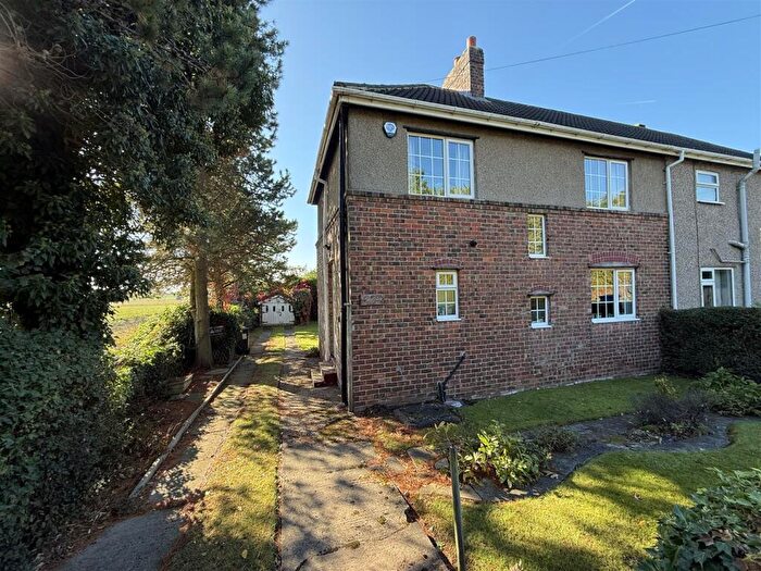 3 Bedroom Semi-Detached House For Sale In Owston Lane, Carcroft, Doncaster, DN6