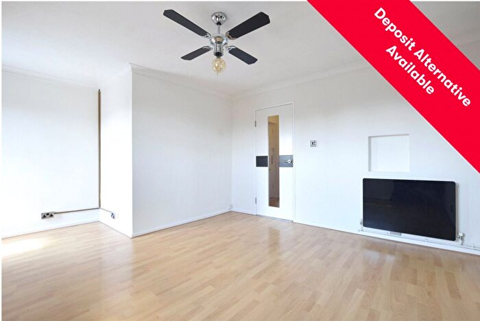 2 Bedroom Flat To Rent In Oldfield, Tewkesbury, Gloucestershire, GL20