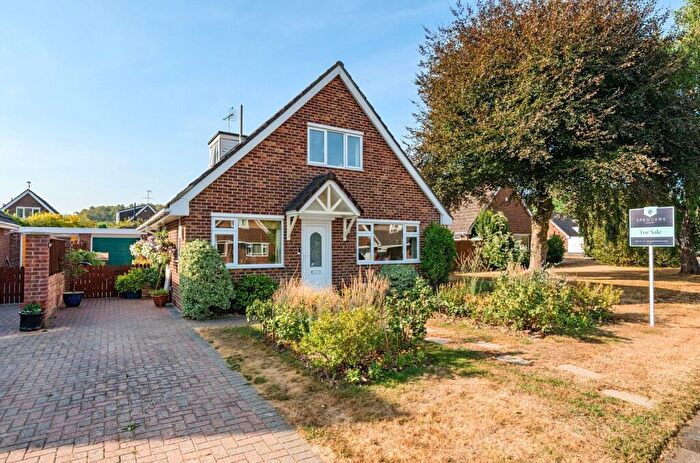 4 Bedroom Detached House For Sale In Beech Grange, Landford, Salisbury, SP5