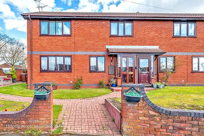 2 Bedroom Maisonette For Sale In Bluebell Close, Hednesford, Cannock, WS12