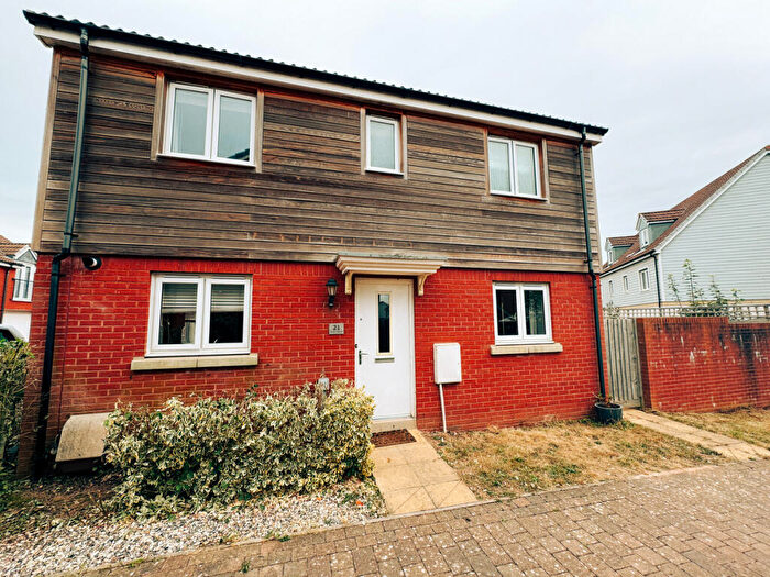 3 Bedroom Link Detached House To Rent In Vernon Crescent, Exeter, EX2