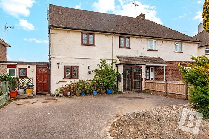 4 Bedroom Semi-detached House For Sale In Bishops Hall Road, Pilgrims Hatch, Brentwood, Essex, CM15