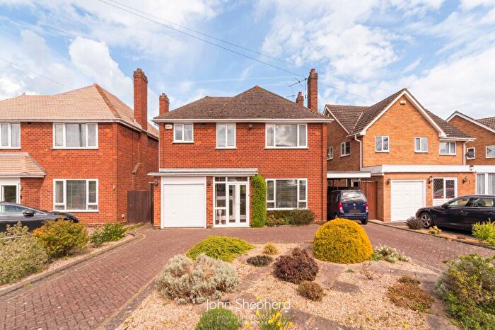 4 Bedroom Detached House For Sale In Ferndown Road, Solihull, West Midlands, B91