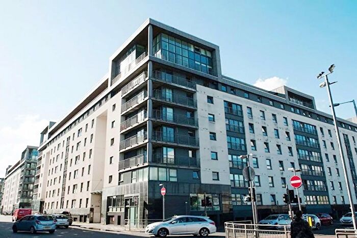 2 Bedroom Flat For Sale In , Wallace Street, Apartment -, Glasgow, G5