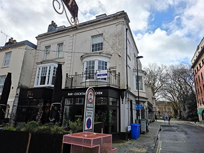 1 Bedroom Flat For Sale In Latimer Street, Southampton, SO14