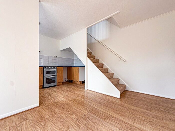 1 Bedroom Semi-Detached House To Rent In Drake Close, Taunton, TA2
