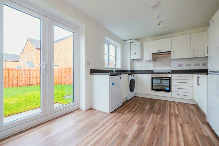 3 Bedroom Detached House To Rent In Crown Gardens, Mansfield, NG19