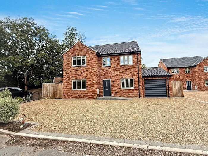 4 Bedroom Detached House For Sale In Hillsend Lane, Attleborough, NR17