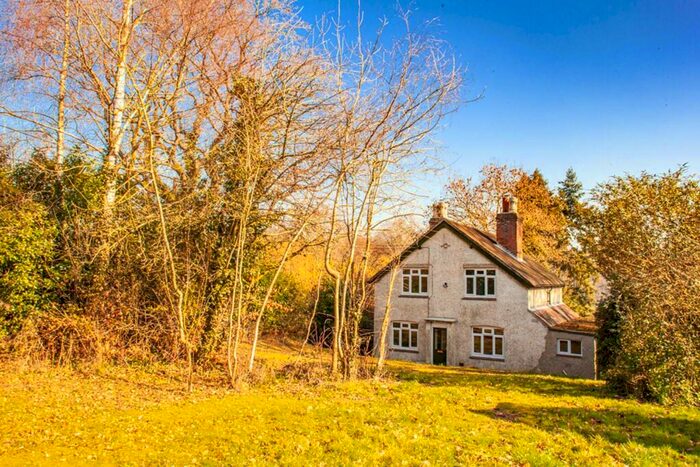 2 Bedroom Semi-Detached House To Rent In Leyfield Cottages, Ashampstead, RG8