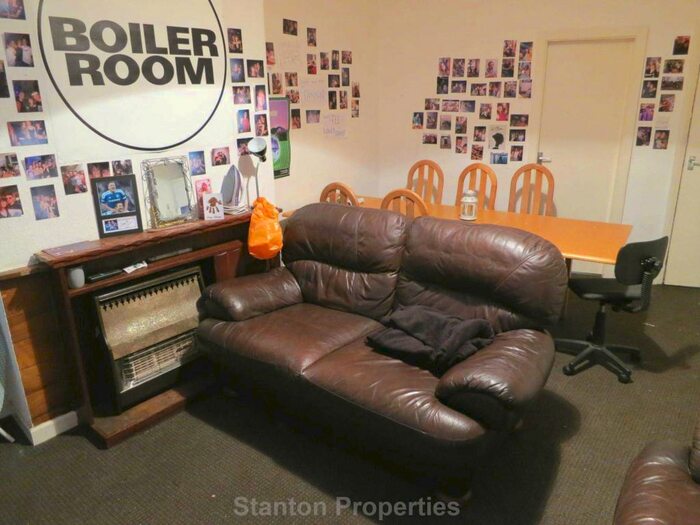 7 Bedroom Semi-Detached House To Rent In &# Pppw, See Video Tour, Wellington Road, Withington, M20