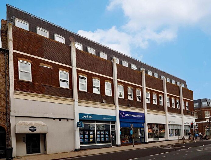 1 Bedroom Flat For Sale In Frances Court, High Street, Herne Bay, Kent, CT6