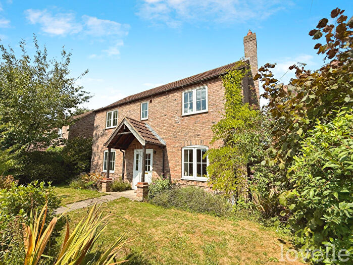 4 Bedroom Detached House For Sale In High Street, Martin, LN4