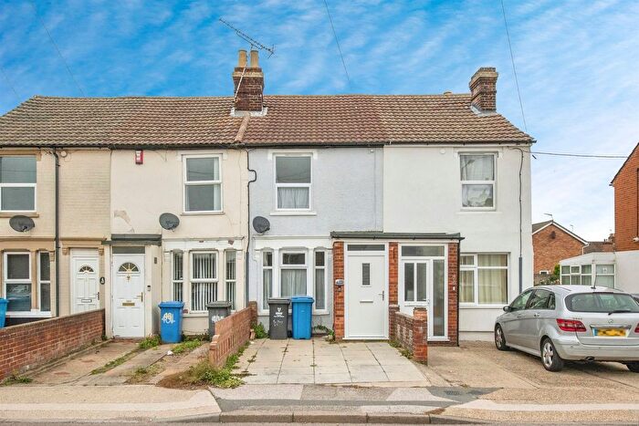3 Bedroom Terraced House For Sale In Bramford Road, Ipswich, IP1