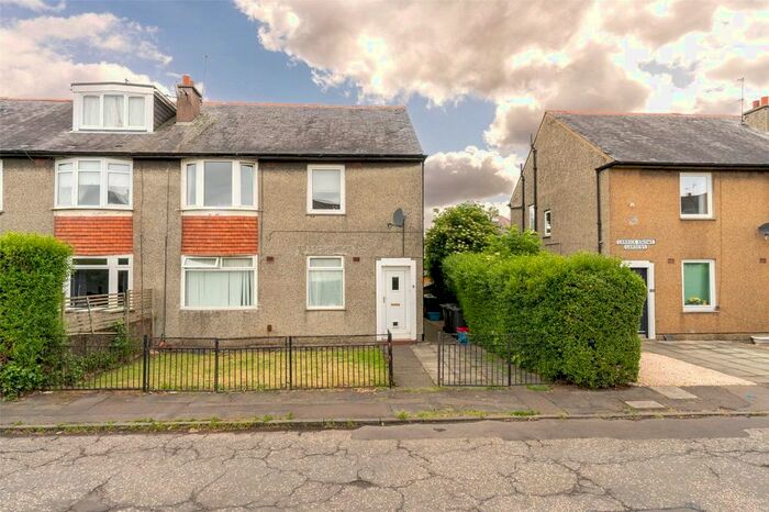 2 Bedroom Flat To Rent In Carrick Knowe Gardens, Edinburgh, Midlothian, EH12