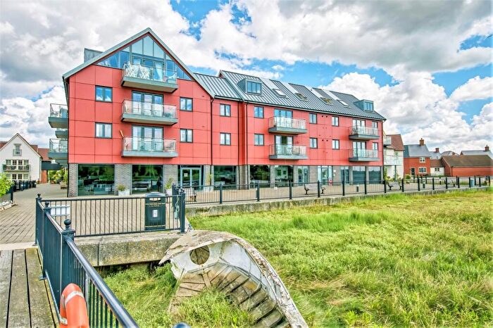 2 Bedroom Apartment For Sale In Walter Radcliffe Road, Wivenhoe, Colchester, CO7