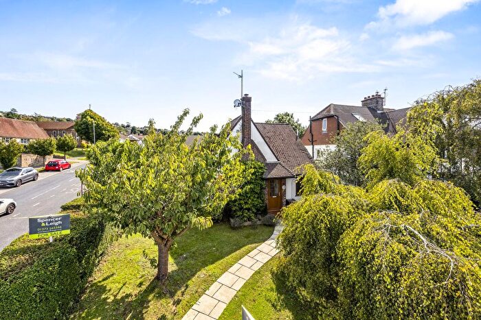 3 Bedroom Detached House For Sale In Carden Avenue, Patcham, Brighton, BN1