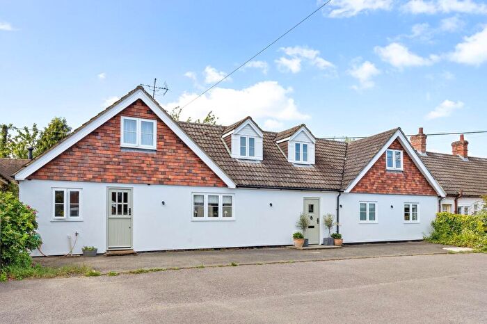 4 Bedroom House For Sale In Five Oaks Road, Slinfold, RH13