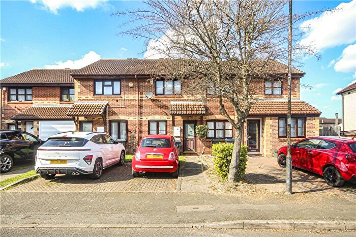 2 Bedroom Terraced House To Rent In Lilian Road, London, SW16