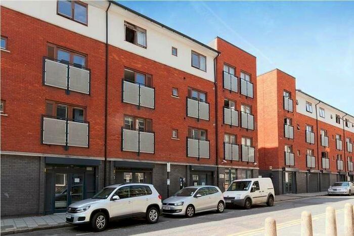 1 Bedroom Flat To Rent In Atlantic House, Waterson Street, E2