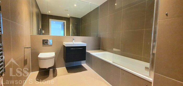 1 Bedroom Flat To Rent In Claremont Avenue, New Malden, KT3