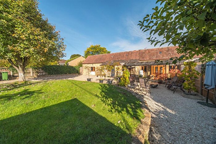 3 Bedroom Semi Detached House For Sale In Over Stratton, South Petherton, TA13