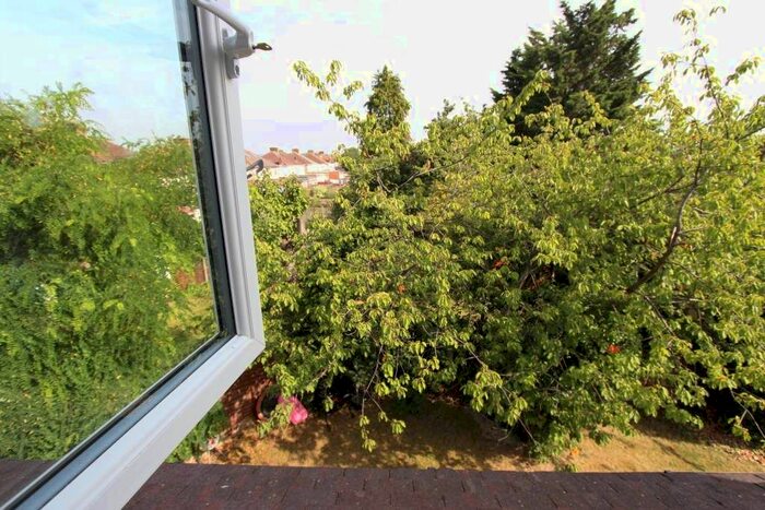 1 Bedroom Flat To Rent In Westfield Lane, Harrow, HA3