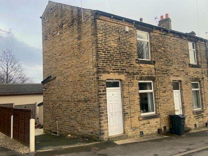 1 Bedroom End Of Terrace House To Rent In Westcliffe Road, Cleckheaton, BD19
