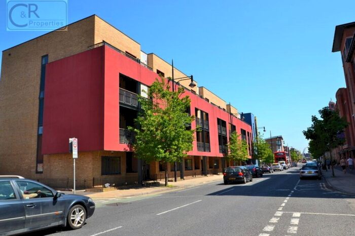 2 Bedroom Apartment To Rent In Stretford Road, Hulme, Manchester, M15