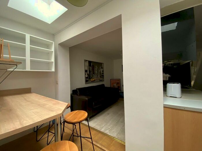 5 Bedroom Semi-Detached House To Rent In Harrison Road, Southampton, SO17