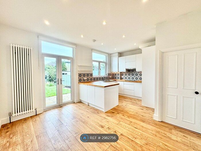 3 Bedroom Terraced House To Rent In Howarth Road, London, SE2