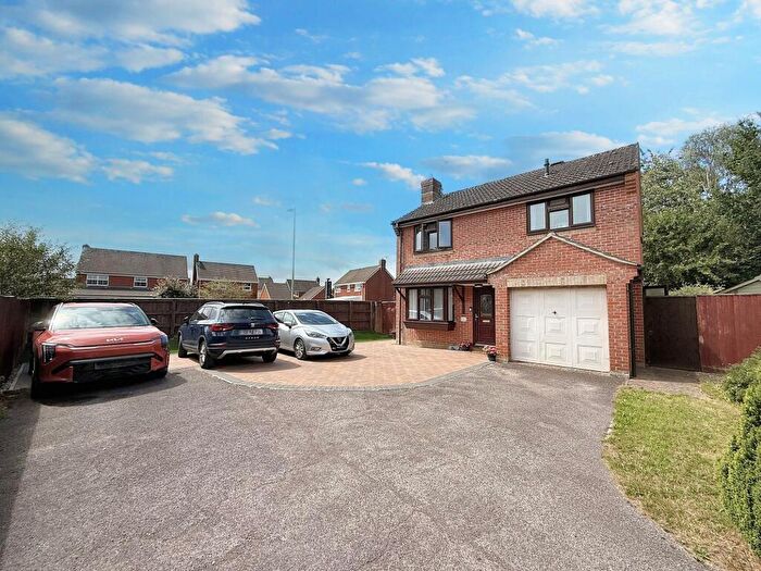 4 Bedroom Detached House For Sale In Marguerite Road, Tiverton, EX16