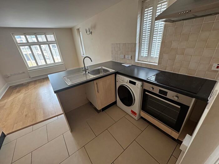 2 Bedroom Apartment To Rent In Sunderland Avenue, Oxford, OX2