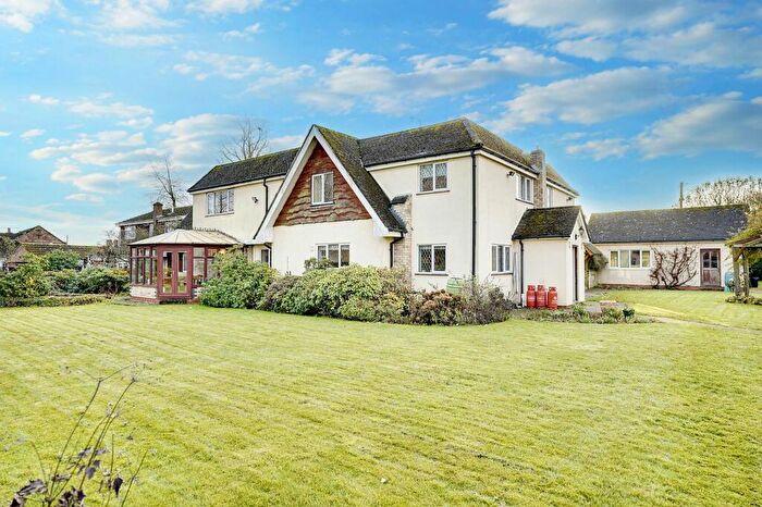 5 Bedroom Detached House For Sale In Bradley Road, Burrough Green, CB8