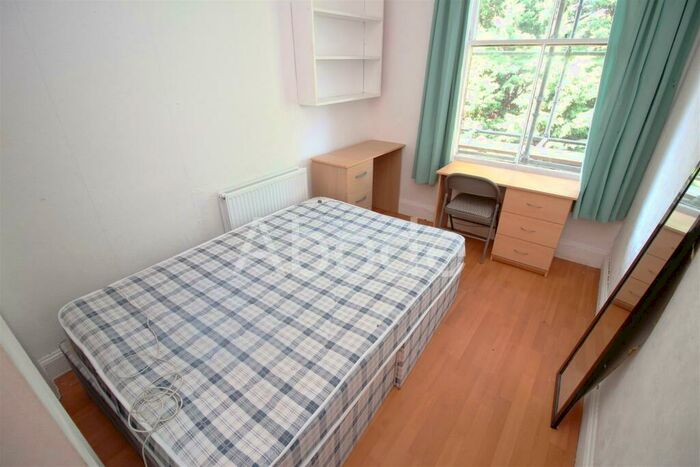 9 Bedroom House To Rent In Kensington Terrace, Hyde Park, Leeds, LS6